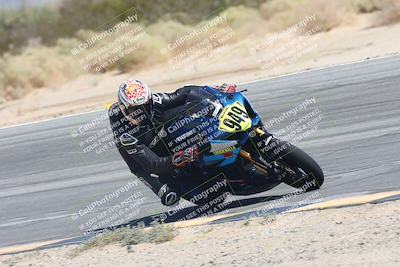 media/Sep-20-2025-Race Pace (Sat) [[d4e1b33f4d]]/Verified/Turn 10 Inside (1125am)/